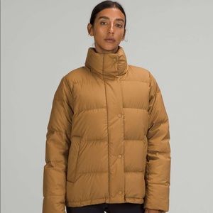 Lululemon Wunder Puff in Special Edition Color “Bold Beige”!